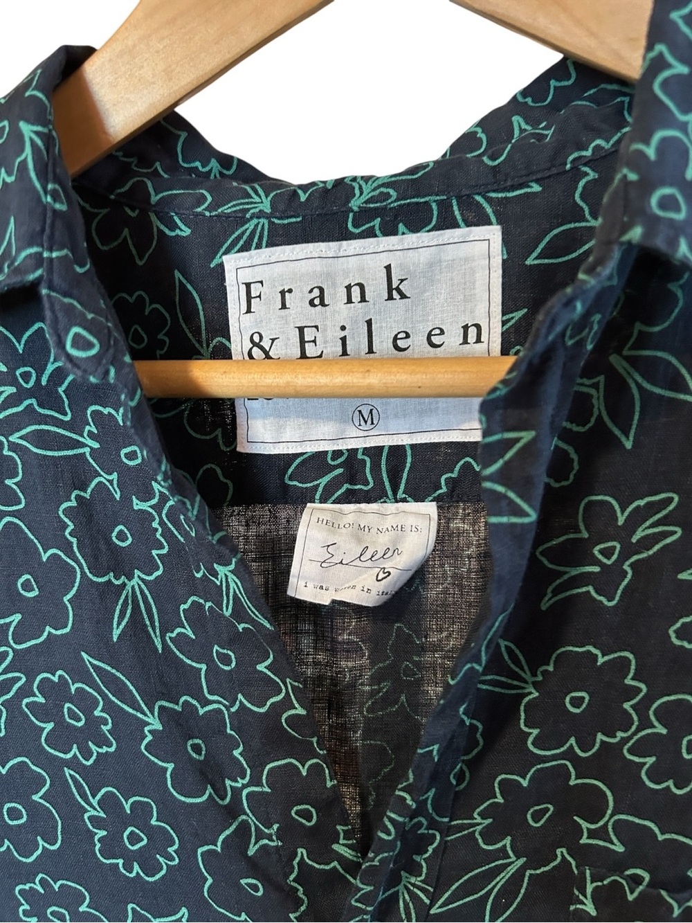 Frank & Eileen Button Down Shirt Eileen Style Linen Navy Green Floral Medium - Picture 6 of 9